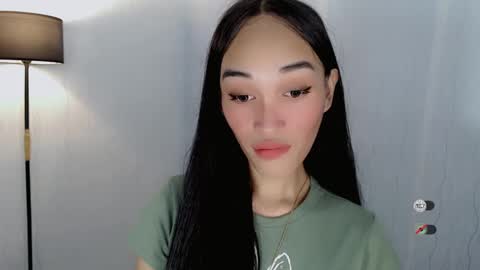 Snapshot of anitaguen chatting on 12/11/24, 04:18 anita online show from 12/11/24, 04:18