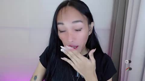 Snapshot of anitaguen chatting on 12/19/24, 01:28 anita online show from 12/19/24, 01:28