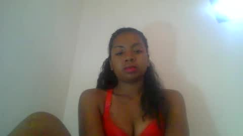 anitah01 online show from 01/15/25, 04:47