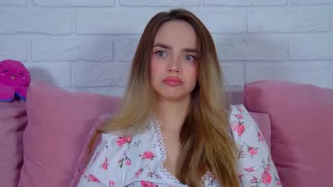 AnitaVenture online show from 04/09/26, 04:34