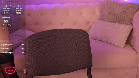 anittarays online show from 02/15/25, 06:01