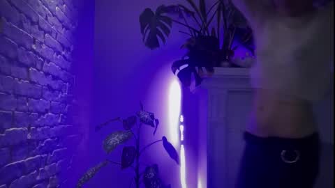 Anje online show from 12/27/24, 10:48