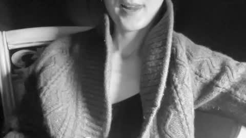 Anje online show from 01/31/25, 10:10