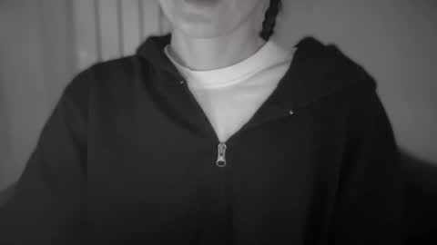 Anje online show from 11/01/25, 10:12