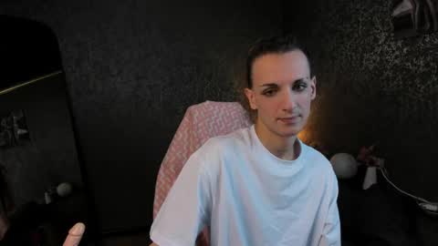 Angel online show from 03/07/26, 06:38