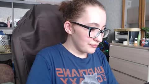 Nameless online show from 02/04/25, 08:35