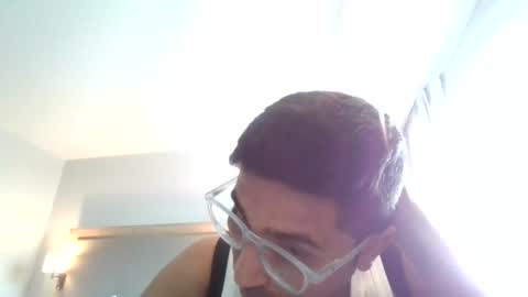 Slave looking for Mistress online show from 08/05/26, 09:23