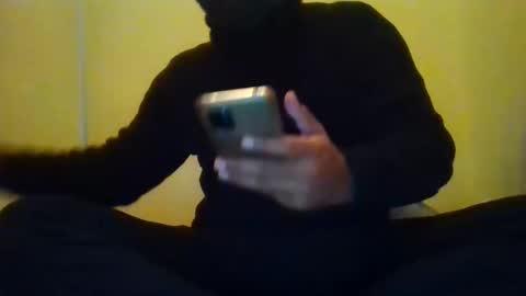 Snapshot of ankushindenmark chatting on 01/13/26, 01:11 DesiGuy online show from 01/13/26, 01:11