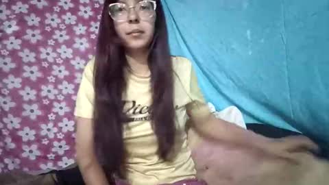 Snapshot of anli406760 chatting on 12/18/25, 09:04 anli406760 online show from 12/18/25, 09:04