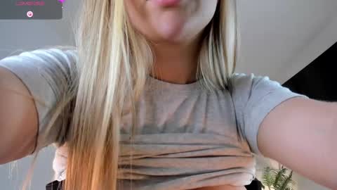 Ann online show from 05/19/26, 01:56