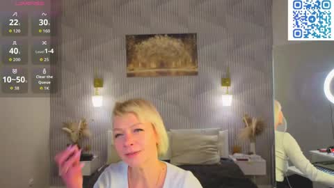 Snapshot of ann_annise chatting on 06/03/26, 01:19 ann_annise online show from 06/03/26, 01:19