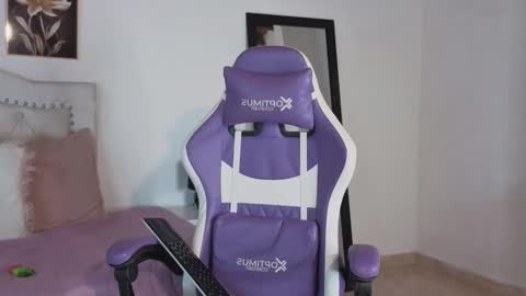 Ana  online show from 10/08/25, 12:08