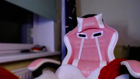 Ann online show from 12/07/24, 07:21