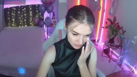 ann_woood online show from 03/13/26, 07:26