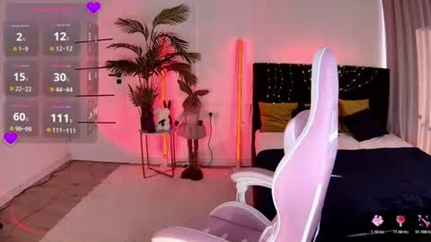 ann_woood online show from 06/22/26, 02:14
