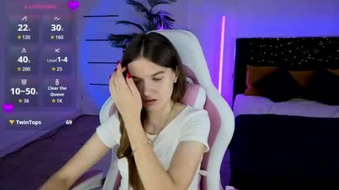 ann_woood online show from 07/01/26, 02:18