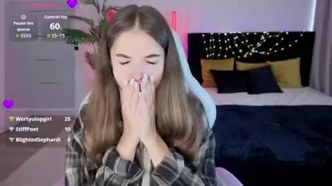 ann_woood online show from 07/27/26, 03:08