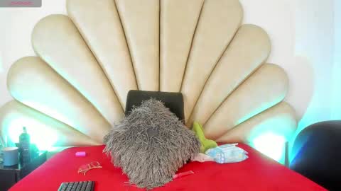 Anna  online show from 03/08/25, 12:52