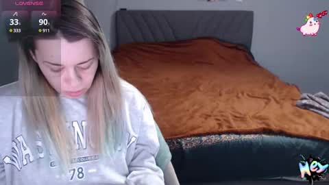 Snapshot of anna_ana chatting on 01/20/25, 12:28 Anadirectgirl online show from 01/20/25, 12:28