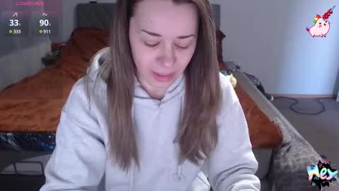 Snapshot of anna_ana chatting on 03/08/25, 10:00 Anadirectgirl online show from 03/08/25, 10:00