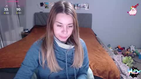 Snapshot of anna_ana chatting on 10/18/25, 10:05 Anadirectgirl online show from 10/18/25, 10:05