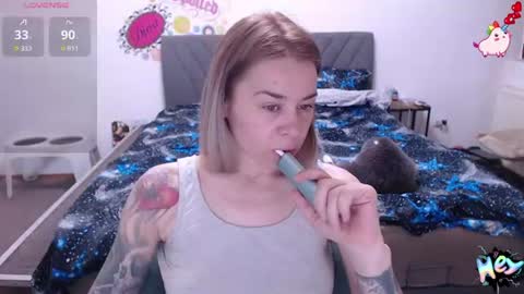 Snapshot of anna_ana chatting on 06/21/26, 05:04 Anadirectgirl online show from 06/21/26, 05:04