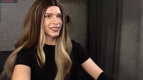 Anna online show from 03/29/26, 05:02