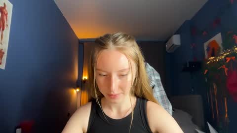 Anna online show from 05/25/26, 11:38