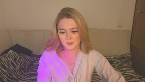 Anna online show from 02/25/26, 06:28