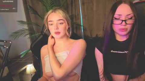 Anna online show from 04/03/26, 01:42