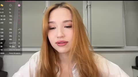 Snapshot of anna_raspberry chatting on 07/28/26, 07:04 Anne online show from 07/28/26, 07:04