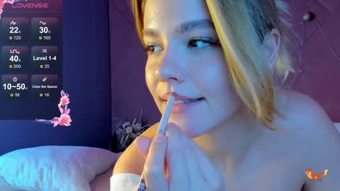 Snapshot of anna_robinson chatting on 01/16/25, 07:28 Anna online show from 01/16/25, 07:28