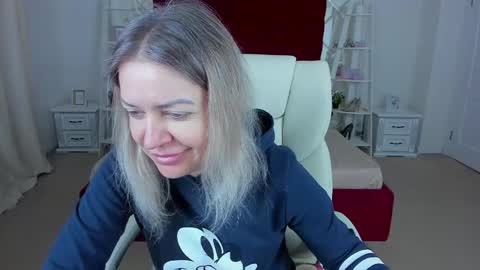 anna_snow9 online show from 03/26/26, 07:03