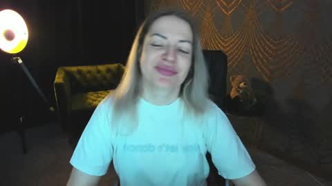 anna_snow9 online show from 04/01/26, 05:41