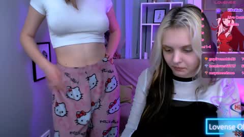 Snapshot of anna_sunshines chatting on 01/29/25, 01:49 Anna pvt is open online show from 01/29/25, 01:49