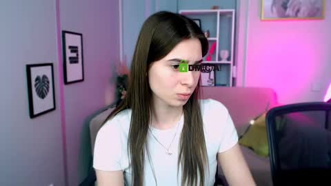 Snapshot of anna_sunshines chatting on 02/11/25, 01:20 Anna pvt is open online show from 02/11/25, 01:20