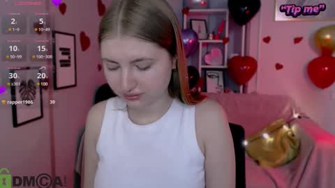 Snapshot of anna_sunshines chatting on 02/14/25, 11:42 Anna pvt is open online show from 02/14/25, 11:42