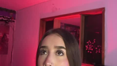 annaa__ online show from 04/05/26, 01:14