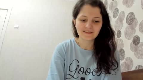 annaahcharm online show from 01/25/25, 10:51