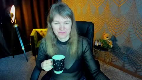 Annabel online show from 04/05/26, 05:37