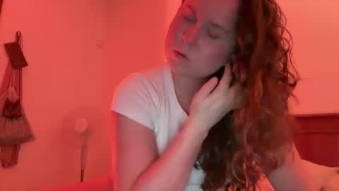 Snapshot of annabelle1614 chatting on 02/27/25, 05:45 Annabelle Haze online show from 02/27/25, 05:45