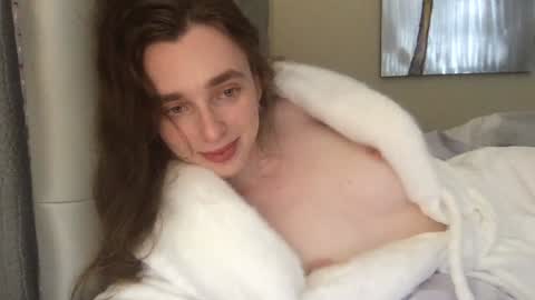 Anna online show from 09/10/25, 10:10