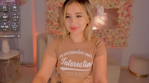 Anna Brooks  online show from 01/14/25, 01:47