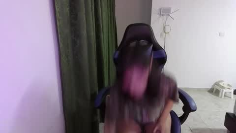 Anna online show from 10/11/25, 02:55