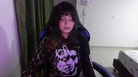 Anna online show from 10/14/25, 12:33