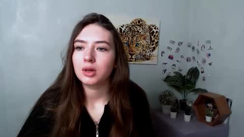 Snapshot of annadax chatting on 02/19/26, 08:21 Anna online show from 02/19/26, 08:21