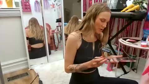 annadelrae444 online show from 09/22/25, 07:16