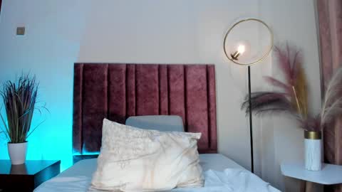 Anna Denver online show from 04/09/26, 06:19