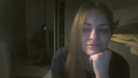 Snapshot of annadiamond1 chatting on 10/06/25, 09:56 annadiamond1 online show from 10/06/25, 09:56