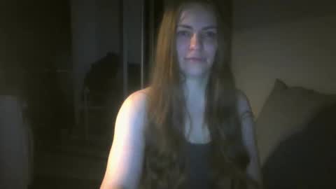 Snapshot of annadiamond1 chatting on 10/15/25, 10:43 annadiamond1 online show from 10/15/25, 10:43